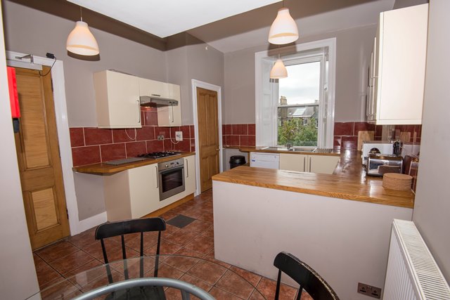 Private Landlord HMO student flats Edinburgh|5 Bedroom Student Flats| Marchmont